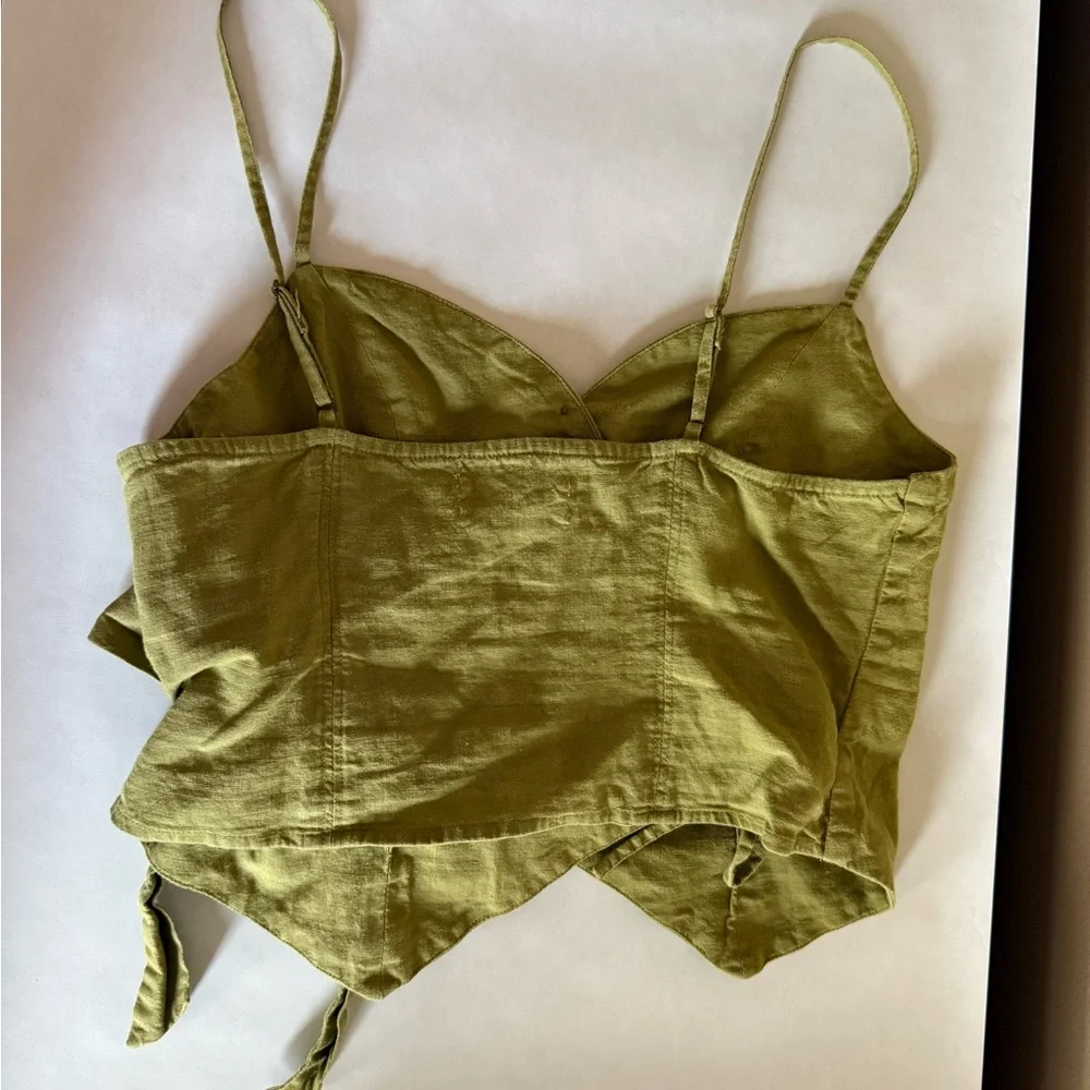 Urban Outfitters Green Asymmetrical Camisole with Tie Front - Picture 3 of 5